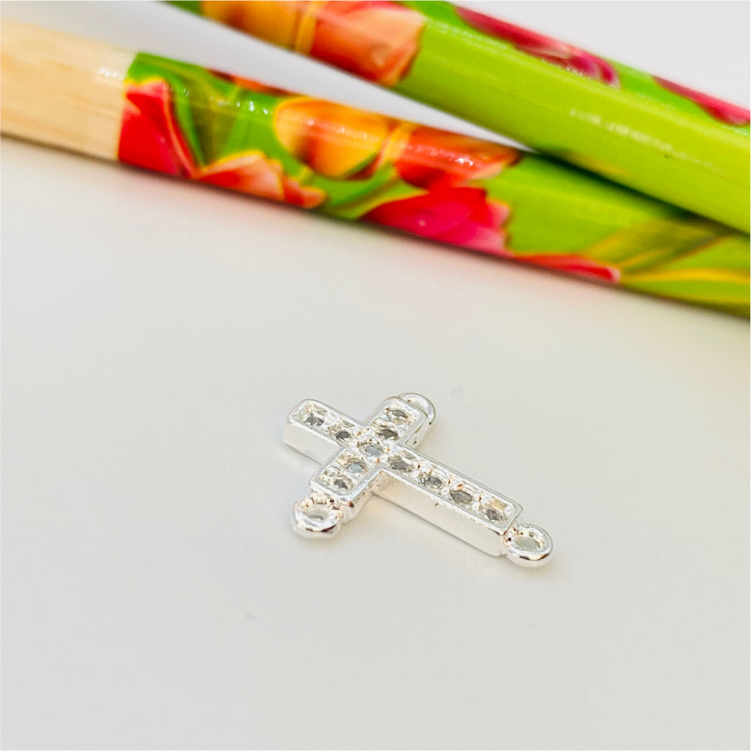 FP858 Colgante Cruz con circones para Rosario con 3 argollitas 14x10 mm mas argollitas Figura Baño Plata Figuras Bañadas en Oro y Plata hecho de Bronce Bañado en Plata 50 ml Joyas Bañadas en Plata