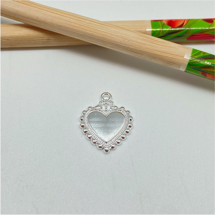 FP937 Colgante Detente Corazón Orilla con puntos 17x17 mm más argollita Figura Baño Plata Figuras Bañadas hecho de Bronce Bañado en Plata 50 ml Joyas Bañadas en Plata