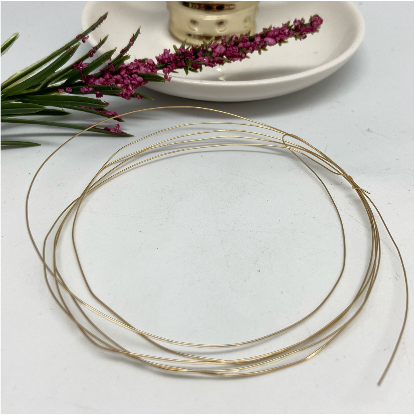IO02 Alambre Flexible Espesor 0.4 mm Insumo Baño Oro Accesorios Bañados en Oro y Plata hecho de Bronce Bañado en Oro 18K