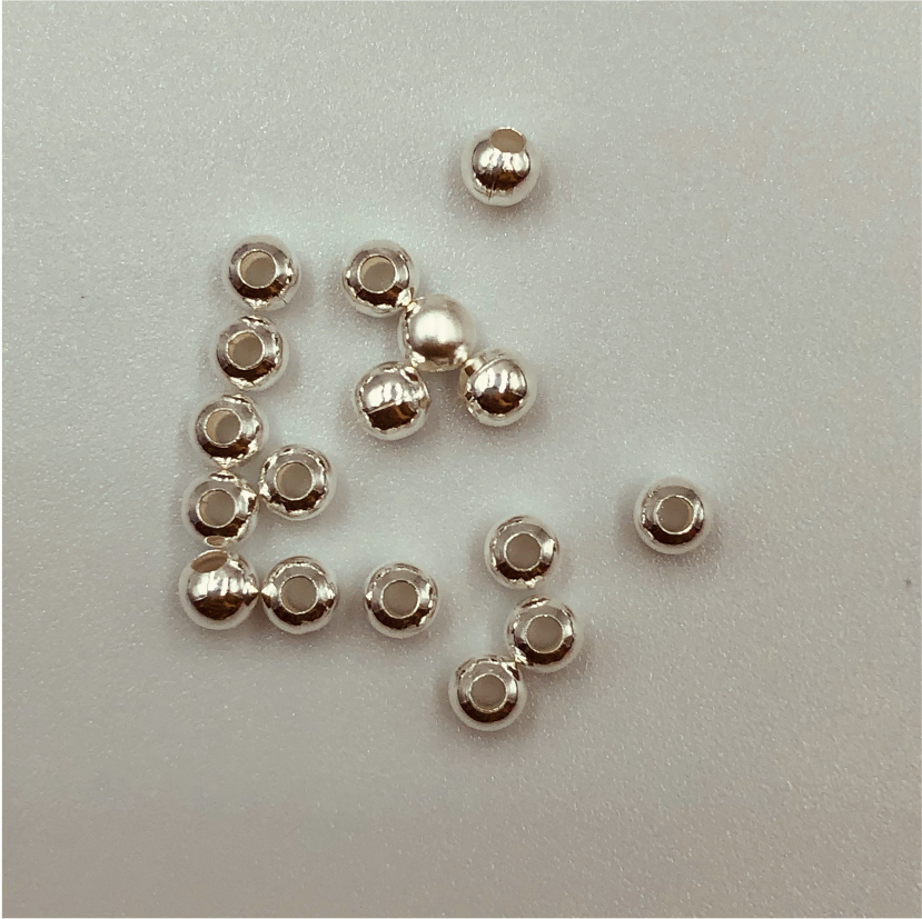 MP09 Bolita 3.5 mm Perforación 1.5 mm Accesorio Baño Plata Accesorios Bañados en Oro y Plata hecho de Bronce Bañado en Plata 50 ml