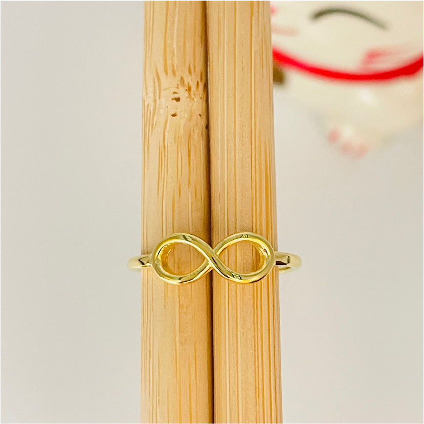 WO34 Anillo Infinito Calado de 12x5 mm Ancho Argolla 1.5 mm Anillo Baño Oro Anillos Bañados en Oro y Plata hecho de Bronce Bañado en Oro 18K Joyas Bañadas en Oro