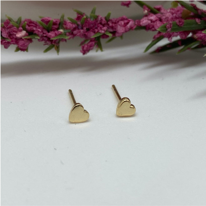 XO139-Aro-Mini-Corazon-Liso-4-mm-Aro-Baño-Oro