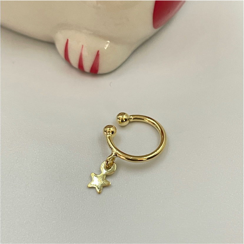 XO153 Cuff con Estrellita Aro Baño Oro Aros Bañados en Oro y Plata hecho de Bronce Bañado en Oro 18K Joyas Bañadas en Oro