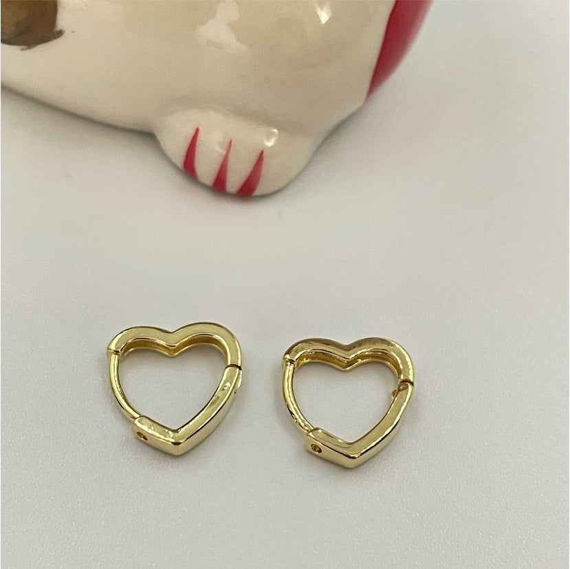 XO154 Aro Argolla Corazón de Presión 12x10 mm ancho 2 mm Aro Baño Oro Aros Bañados en Oro y Plata hecho de Bronce Bañado en Oro 18K Joyas Bañadas en Oro