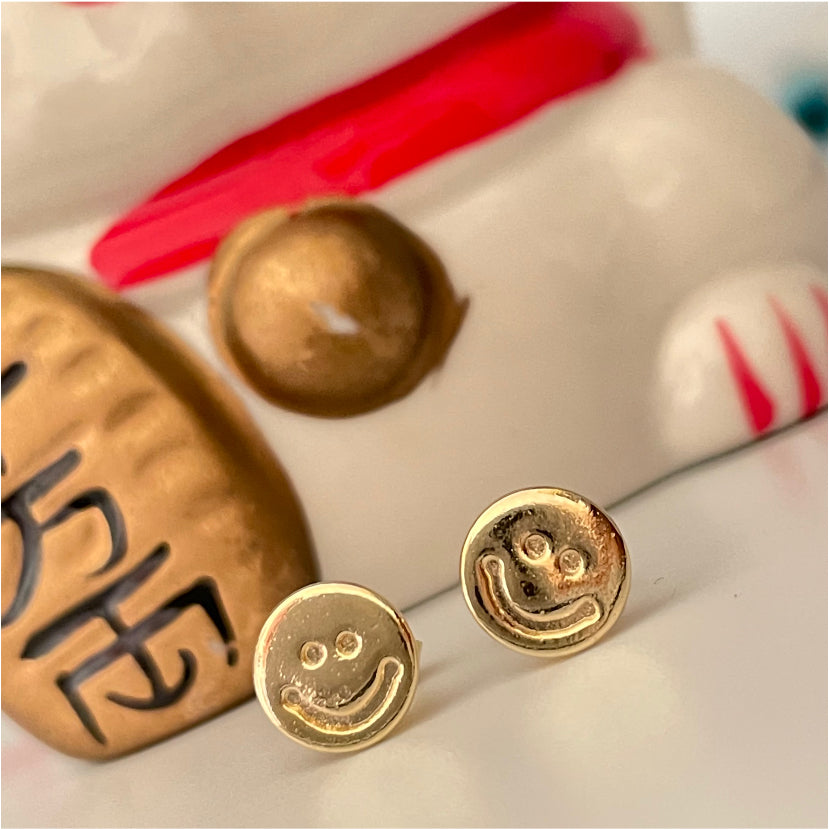 XO165 Aro Carita Feliz diá. 8 mm Aro Baño Oro Aros Bañados en Oro y Plata hecho de Bronce Bañado en Oro 18K