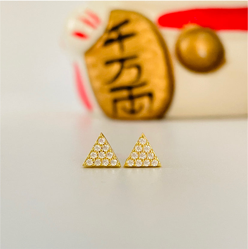 XO173 Aro Triángulo con circones 6 mm Aro Baño Oro Aros Bañados en Oro y Plata hecho de Bronce Bañado en Oro 18K