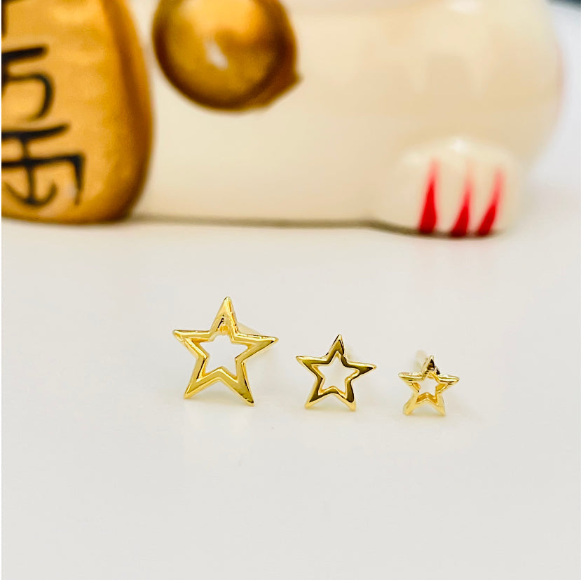 XO185 Aro Trio de pares Estrella 7 5 y 4 mm Aro Baño Oro Aros Bañados en Oro y Plata hecho de Bronce Bañado en Oro 18K Joyas Bañadas en Oro