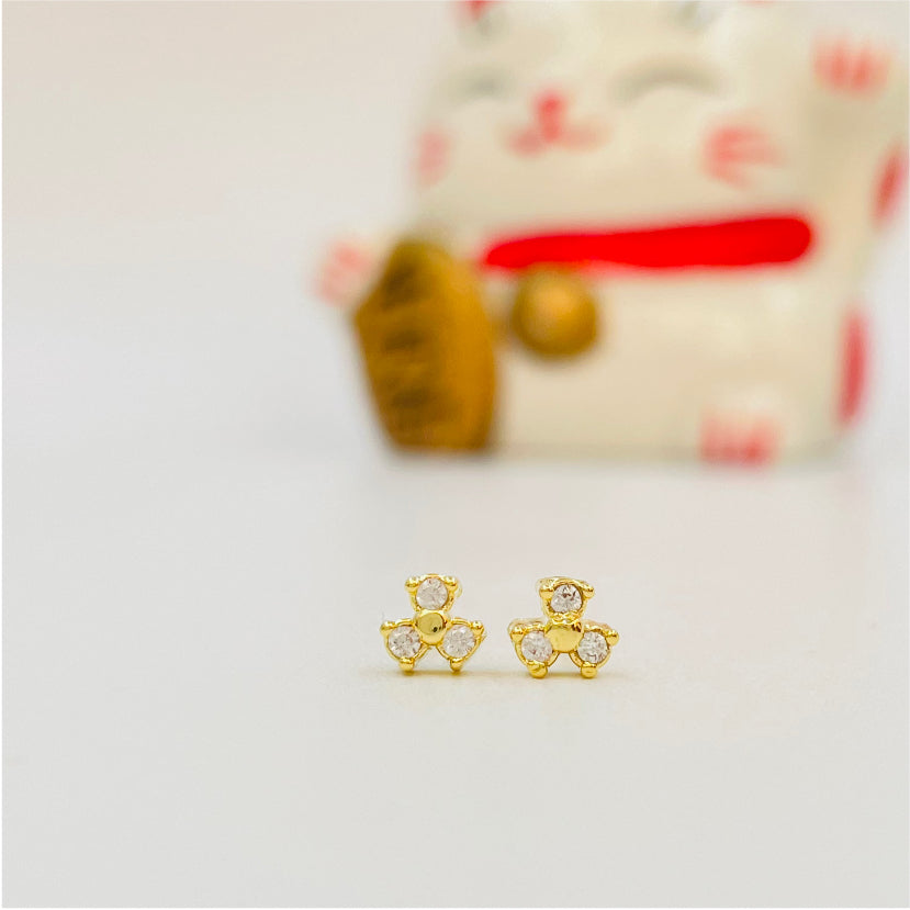 XO190 Aro Trinty mediano 4 mm Aro Baño Oro Aros Bañados en Oro y Plata hecho de Bronce Bañado en Oro 18K