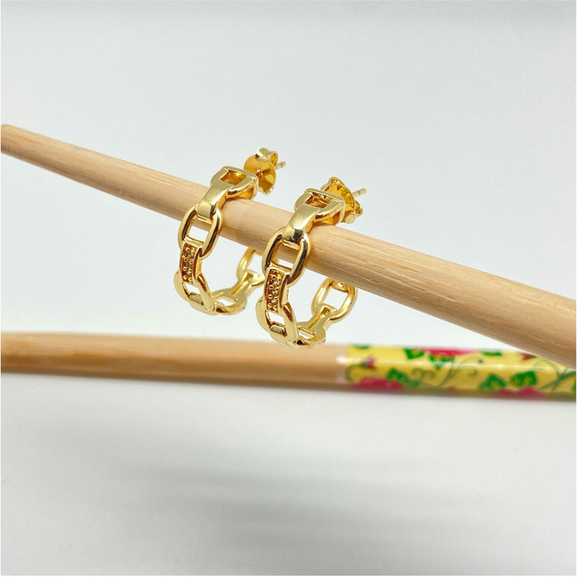 XO250 Aro Argolla Eslabones y 1 eslabón con 3 micro circones Diá. 20 mm Ancho 5 mm Aro Baño Oro Aros Bañados hecho de Bronce Bañado en Oro 18K Joyas Bañadas en Oro