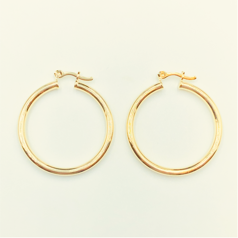 XO86 Aro Argolla Tubo con gancho XL 40x3 mm Aro Baño Oro Aros Bañados hecho de Bronce Bañado en Oro 18K Joyas Bañadas en Oro