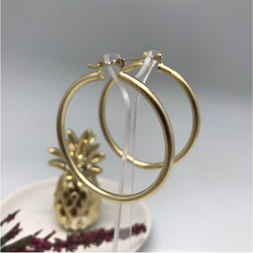 XO90-Argolla-c-Broche-Mate-45-mm-Aro-Baño-Oro