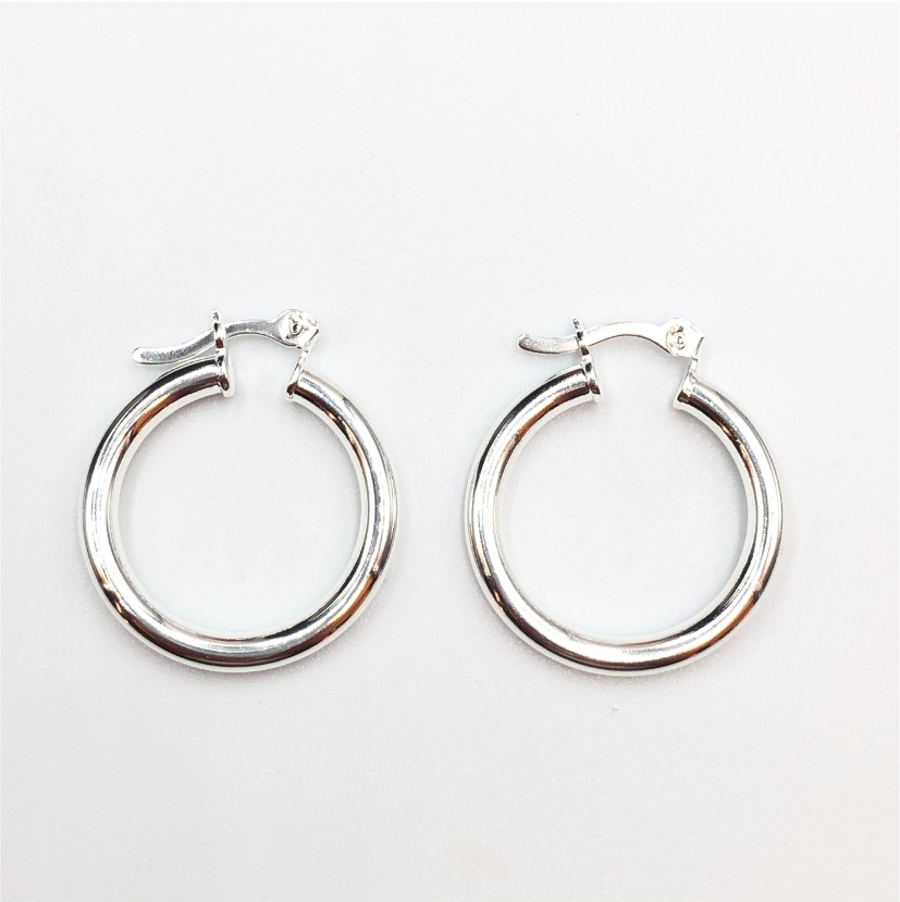XP126 Aro Argolla Tubo con Gancho Mediana 23x3mm Aro Baño Plata Aros Bañados hecho de Bronce Bañado en Plata 50 ml Joyas Bañadas en Plata