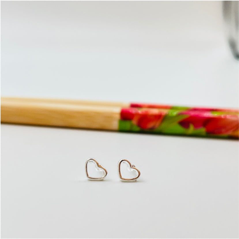 XP197 Aro Mini Corazón Calado borde abombado 5 mm Aro Baño Plata Aros Bañados en Oro y Plata hecho de Bronce Bañado en Plata 50 ml Joyas Bañadas en Plata