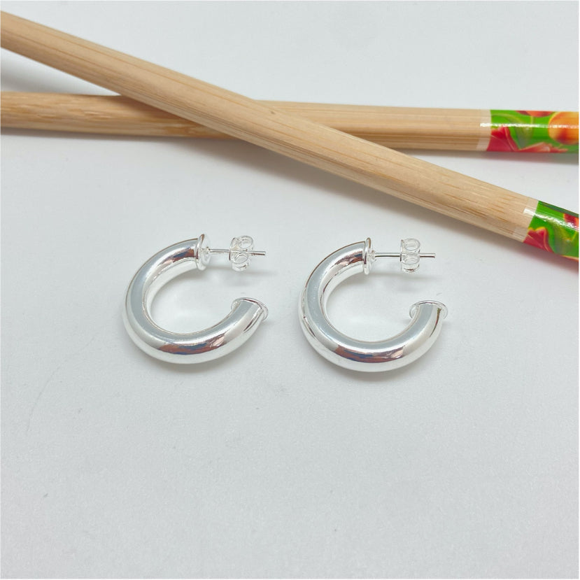 XP266 Aro Argolla Tubo Lisa 23x5 mm Aro Baño Plata Aros Bañados hecho de Bronce Bañado en Plata 50 ml Joyas Bañadas en Plata