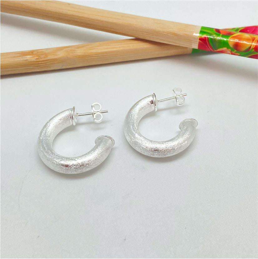 XP267 Argolla Tubo Mate 23x5 mm Aro Baño Plata Aros Bañados hecho de Bronce Bañado en Plata 50 ml Joyas Bañadas en Plata
