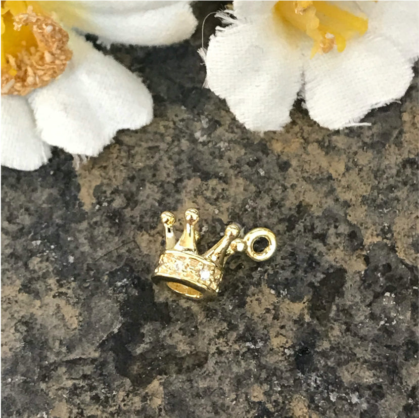 FO363 Coronita Circones Figura Baño Oro Figuras Bañadas en Oro y Plata hecho de Bronce Bañado en Oro 18K
