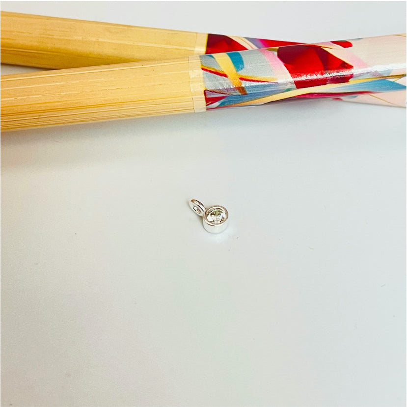 FP1009 Colgante Mini Punto de Luz con argollita 4 mm mas argollita Figura Baño Plata Figuras Bañadas hecho de Bronce Bañado en Plata 50 ml Joyas Bañadas en Plata