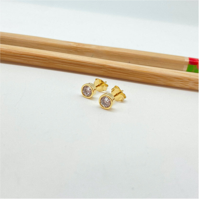 XO290 Aro Punto de Luz 6 mm Circon Cristal Aro Baño Oro Aros Bañados hecho de Bronce Bañado en Oro 18K Joyas Bañadas en Oro