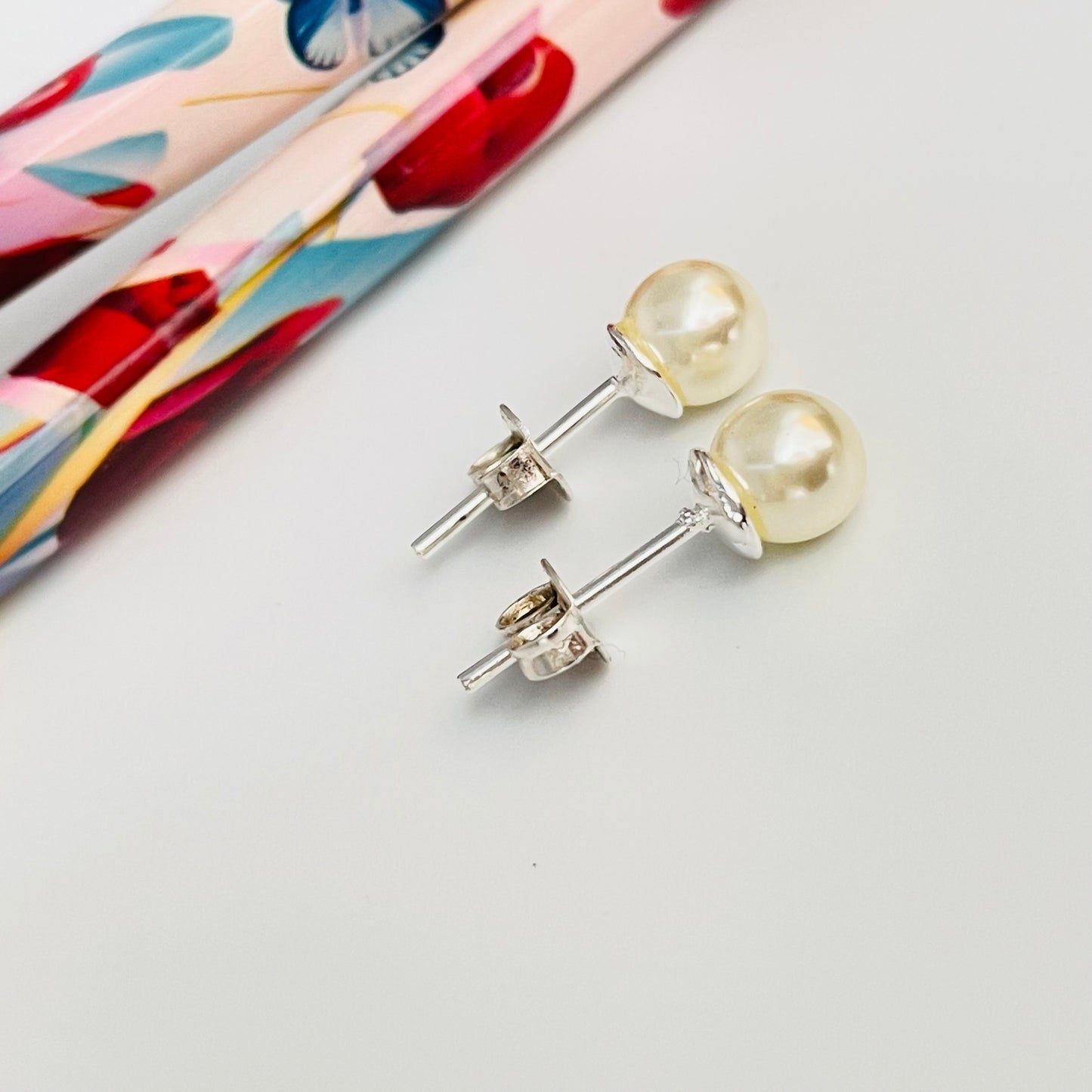 XP211 Aro Perla con Base diá. 6 mm Aro Baño Plata Aros Bañados en Oro y Plata hecho de Bronce Bañado en Plata 50 ml Joyas Bañadas en Plata