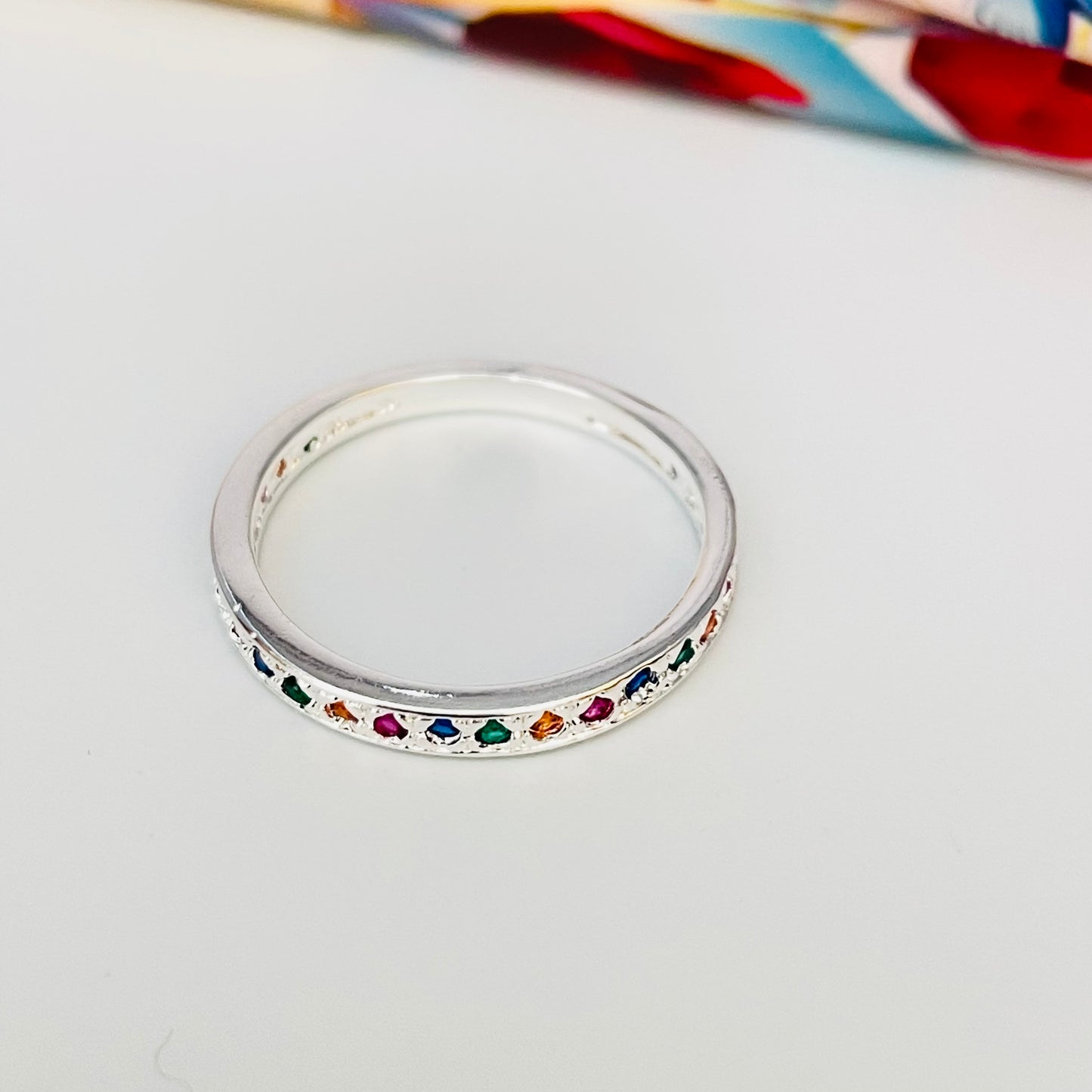 WP41 Anillo Medio Cintillo Circones Multicolor Argolla de 2 mm Anillo Baño Plata Anillos Bañados en Oro y Plata hecho de Bronce Bañado en Plata 50 ml Joyas Bañadas en Plata