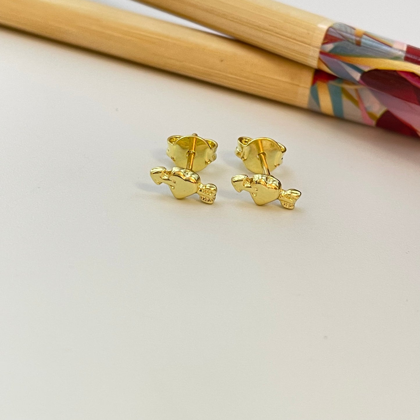 XO292 Mini Aro Corazon Cupido 5 x 8.5 mm Aro Baño Oro