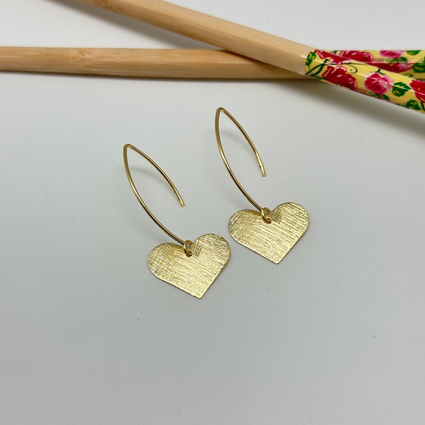 XO315 Aro Palito con colgante corazon 18 x 20 mm Largo total 45 mm Aro Baño Oro