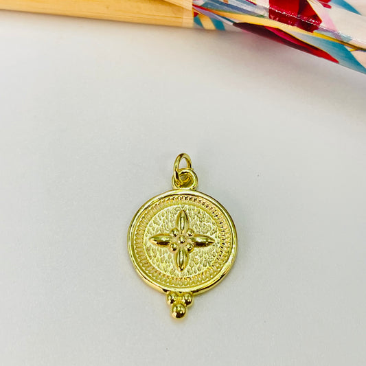 FO548 Colgante Cruz y 3 bolitas 16 x 23 mm Figura Baño Oro Figuras Bañadas en Oro y Plata hecho de Bronce Bañado en Oro 18K
