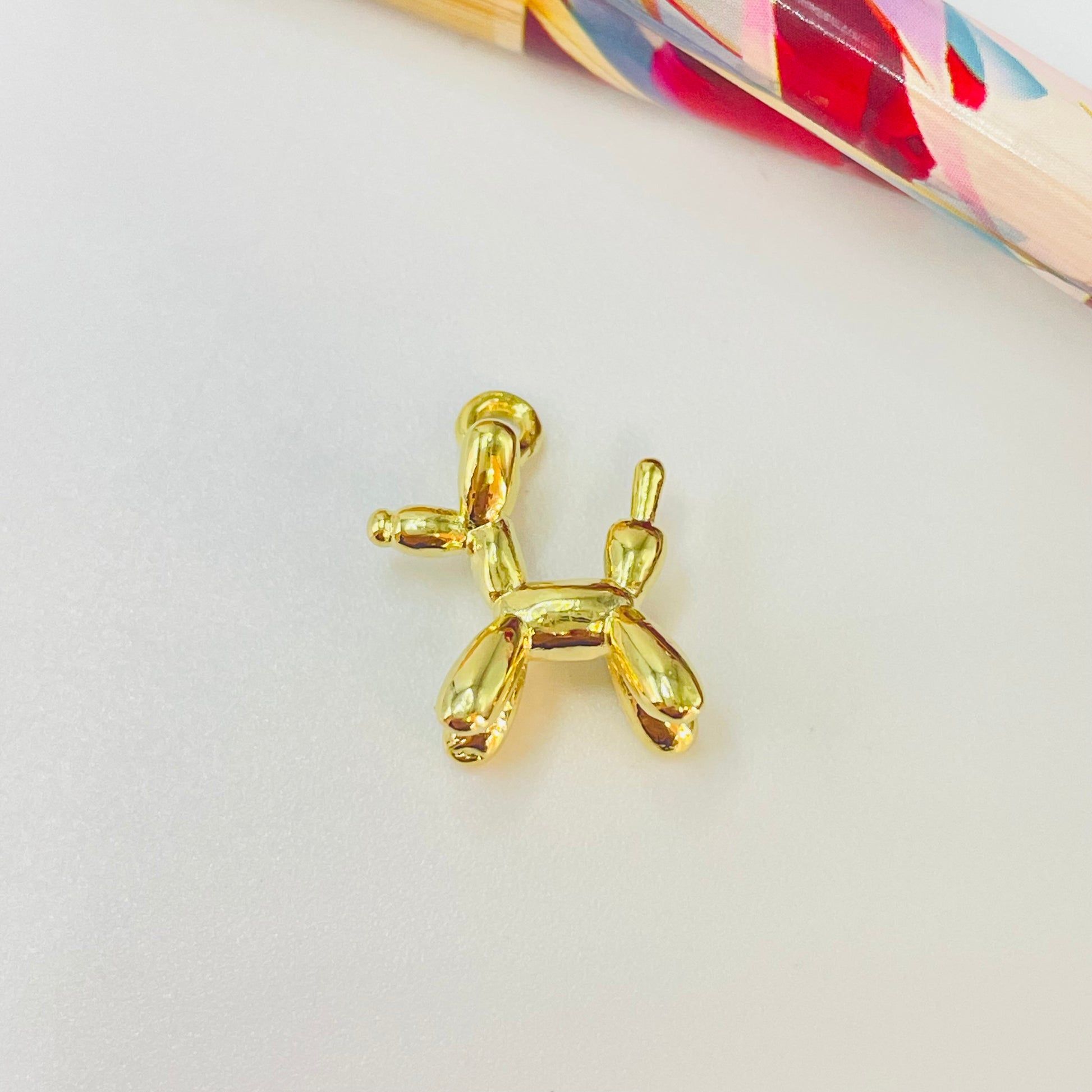 Joyas por Mayor Joyas Bañadas en Oro por Mayor Insumos para Joyas FO1143 Colgante Perro Globo 15 x 14 mm más argollita Ancho 7 mm Espesor 3 mm Figura Baño Oro