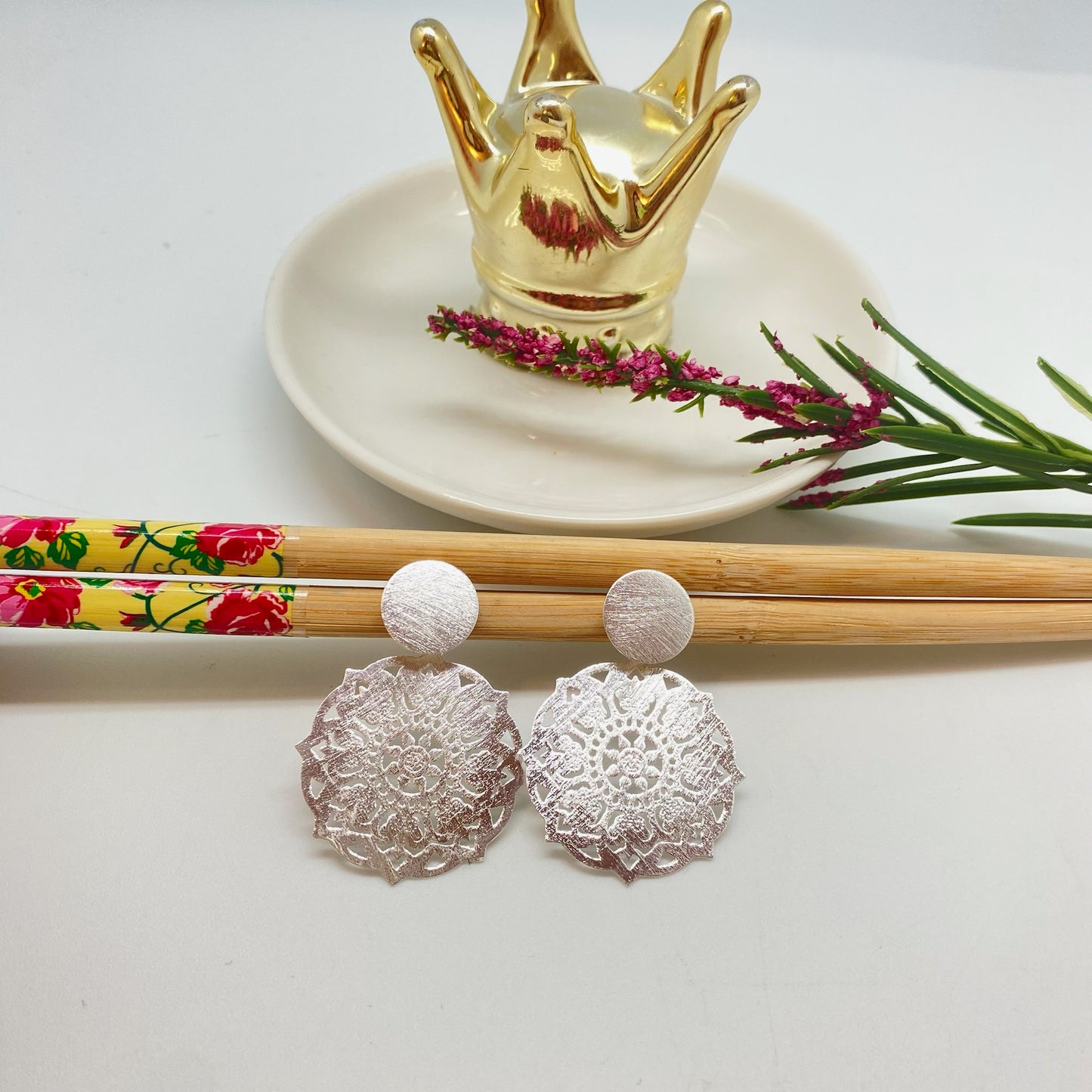 XP418 Aro Mandala Calada Lijado Figura 30 mm Base 13 mm Largo total 42 mm Aro Baño Plata Aros Bañados hecho de Bronce Bañado en Plata 50 ml Joyas Bañadas en Plata