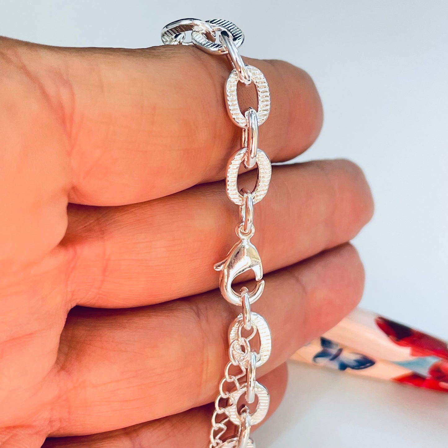 PP16 Pulsera Eslabones Candado con rayitas 17 cm mas extensor 5 cm Eslabón 8 x 6 mm Espesor 1.2 mm Pulsera Baño Plata