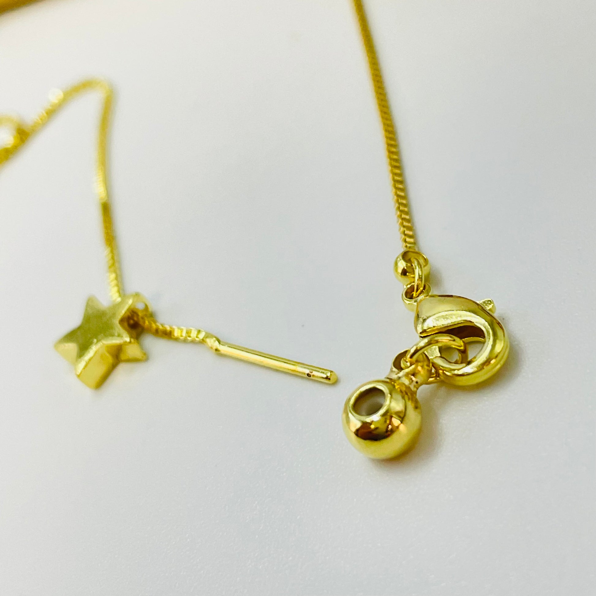 Joyas por Mayor Joyas Bañadas en Oro por Mayor Insumos para Joyas CO209 Cadena Veneciana de 1mm con bolita con silicona y palito Cadena Terminada Baño Oro