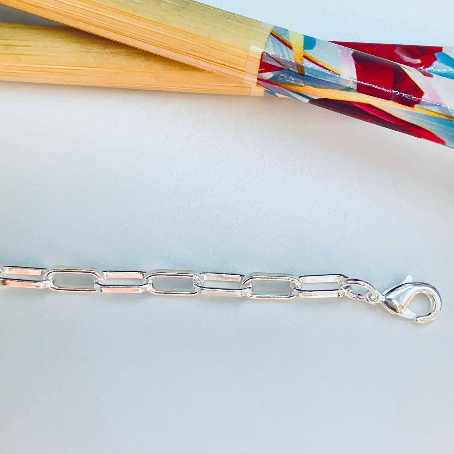 PP28 Pulsera tipo Cartier Eslabón 4.8 x 3.8 mm Largo 40 cm más extensor 5 cm Pulsera Baño Plata