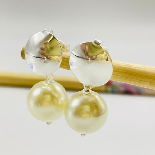 XP394 Aro Perla 12 mm Colgante Base redonda diá. 12 mm Largo total 28 mm Aro Baño Plata Aros Bañados hecho de Bronce Bañado en Plata 50 ml Joyas Bañadas en Plata