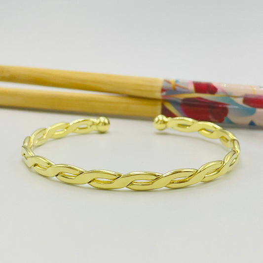 Joyas por Mayor Joyas Bañadas en Oro por Mayor Insumos para Joyas EO29 Esclava Trenzada con Terminal Bolita de 5 mm 58 x 50 mm Ancho 4 mm Espesor 2 mm Esclava Baño Oro