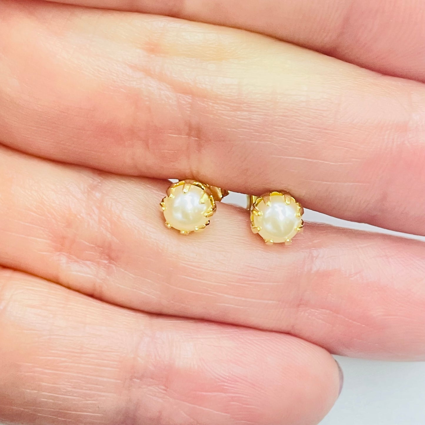 XO162 Aro Perla dia. 5 mm con tope cerrado Aro Baño Oro Aros Bañados en Oro y Plata hecho de Bronce Bañado en Oro 18K Joyas Bañadas en Oro