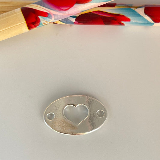 FP1128 Conector Ovalado Corazón Calado con perforaciones 12 x 20 mm Espesor 1.8 mm Figura Baño Plata Figuras Bañadas hecho de Bronce Bañado en Plata 50 ml Joyas Bañadas en Plata
