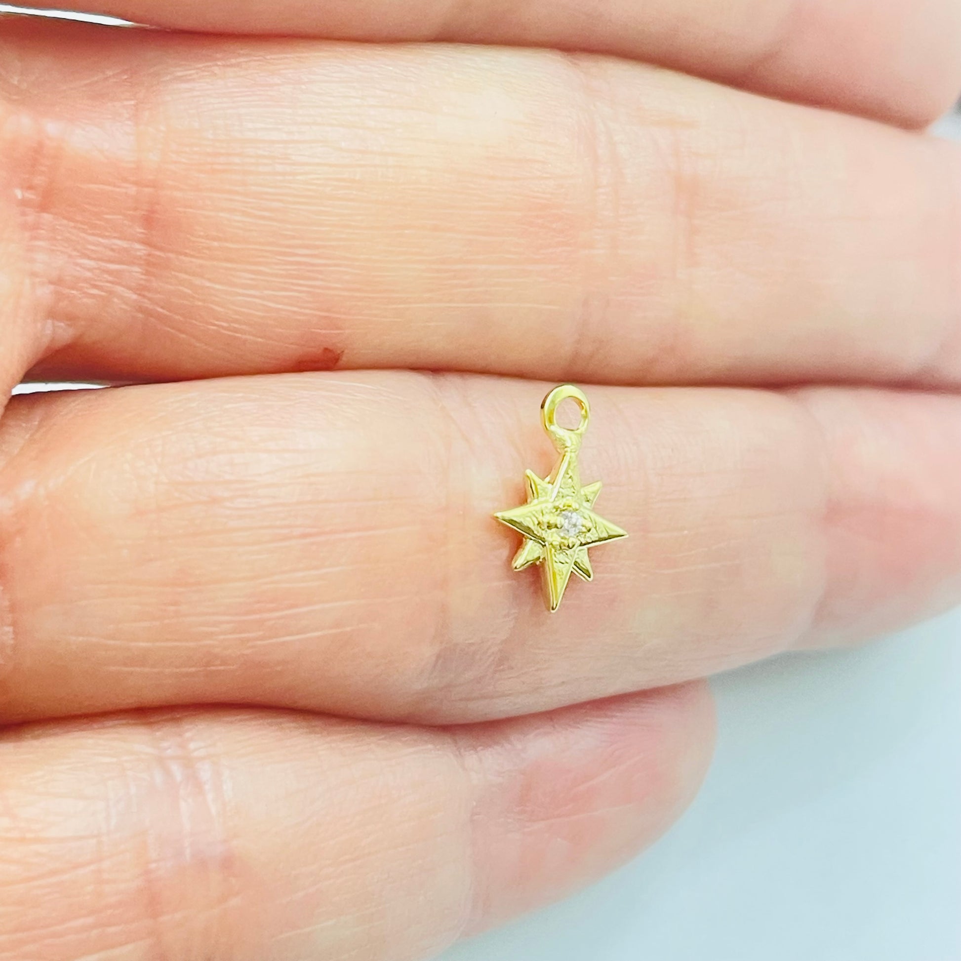 FO552 Estrella Guía 1 Circón Figura Baño Oro Figuras Bañadas en Oro y Plata hecho de Bronce Bañado en Oro 18K
