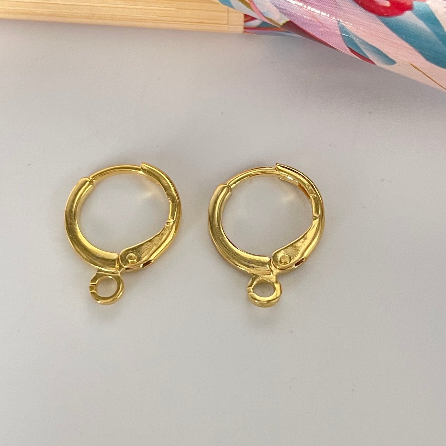 AO140 Aro Argollita de presión con argolla diá. 12 mm Espesor 1.2 mm Accesorio Baño Oro