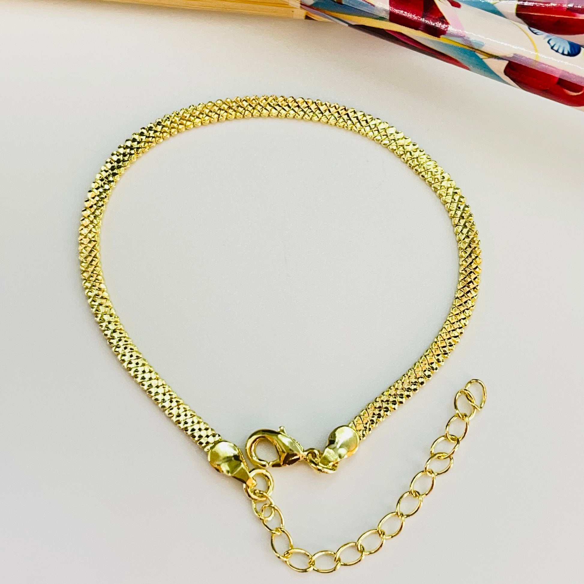Joyas por Mayor Joyas Bañadas en Oro por Mayor Insumos para Joyas PO29 Pulsera Cinta Texturada doble espesor Ancho 3 mm Espesor 1.3 mm Largo 15 cm Pulsera Baño Oro