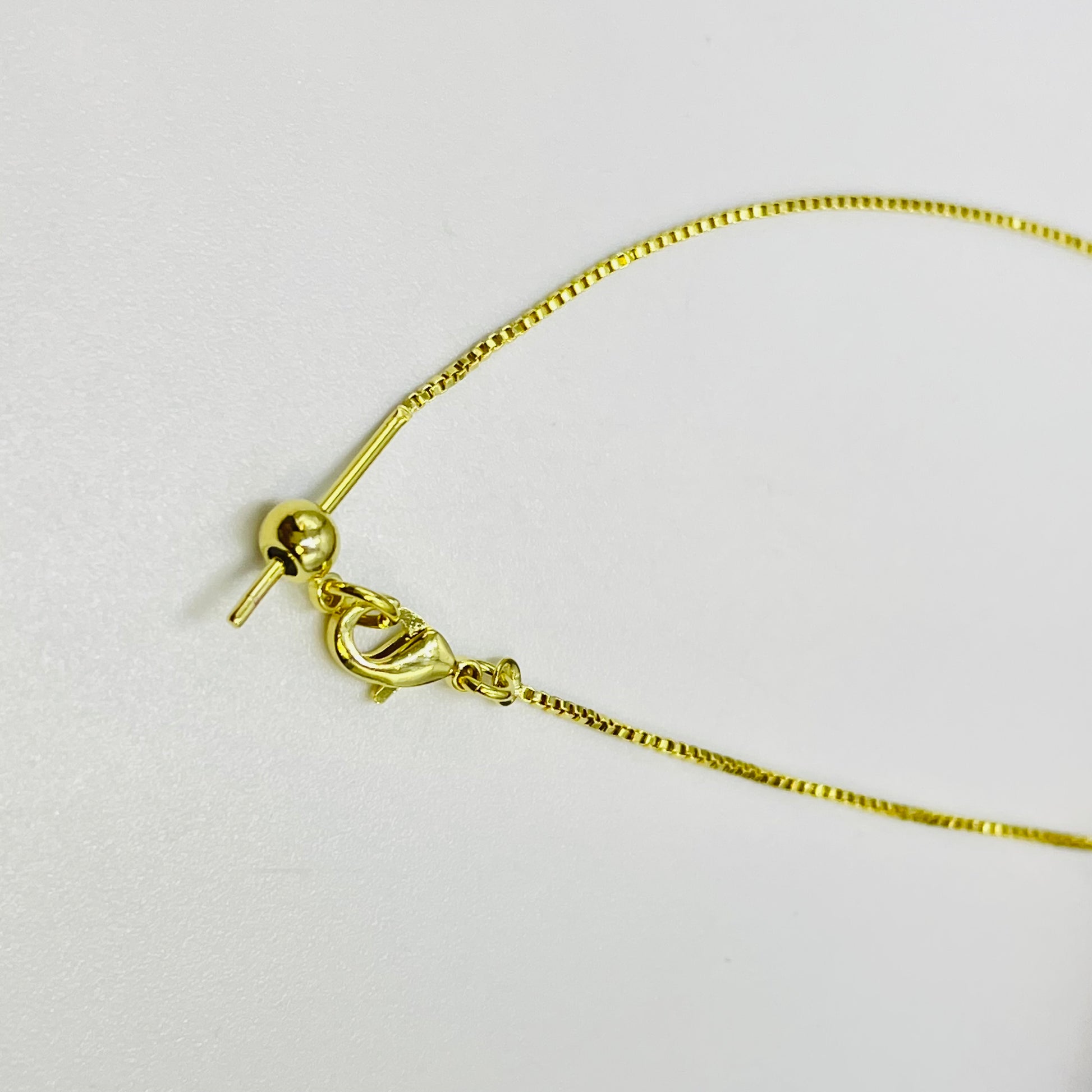Joyas por Mayor Joyas Bañadas en Oro por Mayor Insumos para Joyas CO214 Cadena Veneciana Espesor 1 mm con bolita cierre de silicona y palito Largo 45 cm Cadena Terminada Baño Oro