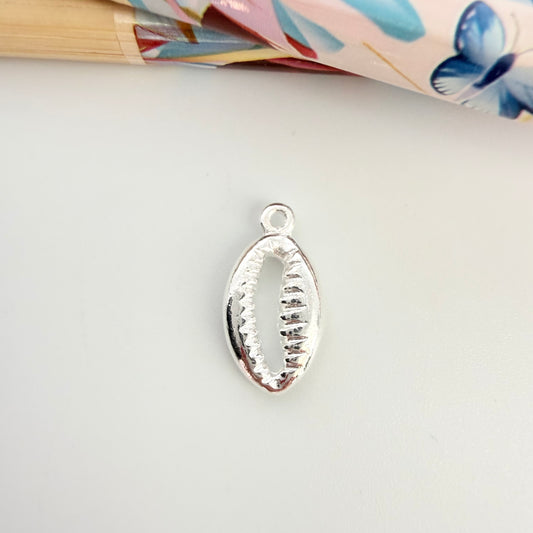 FP1270 Colgante Caracol Marino 14 x 9 mm más argollita Espesor 3.5 mm Figura Baño Plata