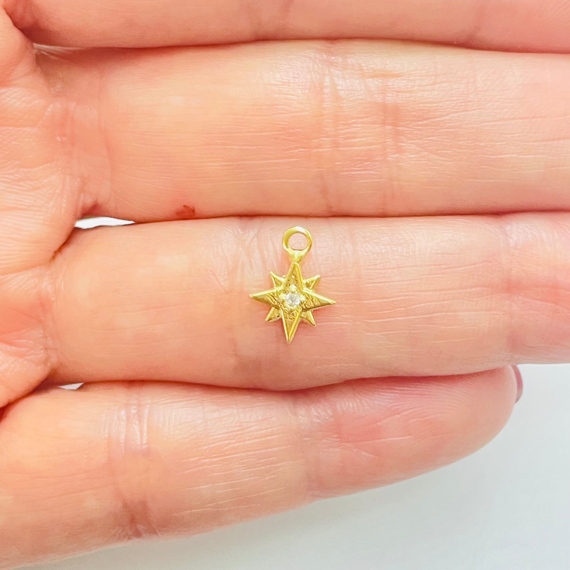 FO552 Estrella Guía 1 Circón Figura Baño Oro Figuras Bañadas en Oro y Plata hecho de Bronce Bañado en Oro 18K