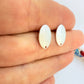 Joyas por Mayor Joyas Bañadas en Plata por Mayor Insumos para Joyas BP122 Base Ovalada Lijada 12 x 8 mm con perforación inferior Base de Aro Baño Plata
