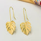 Joyas por Mayor Joyas Bañadas en Oro por Mayor Insumos para Joyas XO481 Aro Hoja Monstera 20 x 16 mm Espesor 1.2 mm con Gancho Largo Total 42 mm Aro Baño Oro