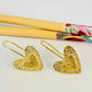 XO385 Aro Colgante con gancho Corazón borde martelado y corazón en relieve 22 x 20 mm Largo Total 32 mm Aro Baño Oro Aros Bañados hecho de Bronce Bañado en Oro 18K Joyas Bañadas en Oro