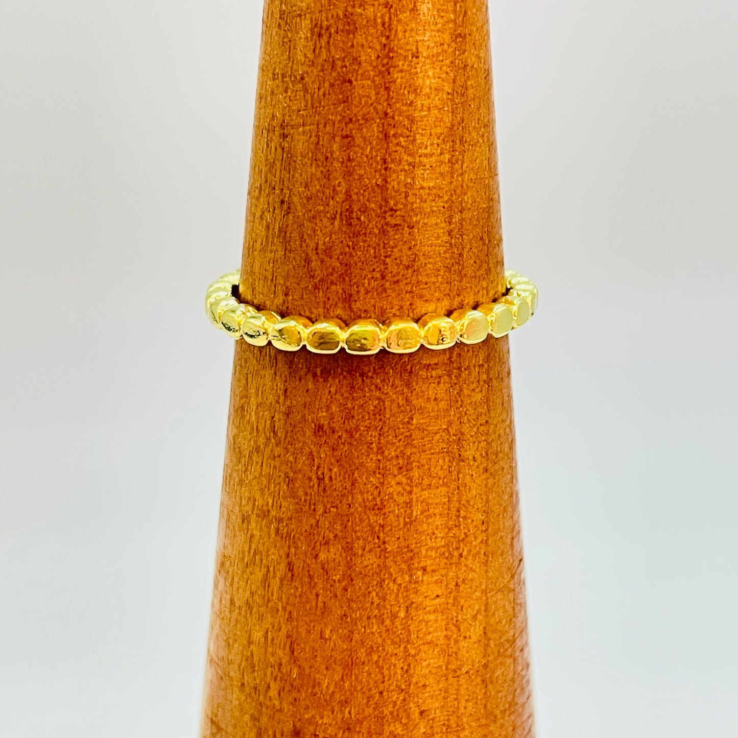 WO64 Anillo Bolitas Aplanadas Ancho 2.1 mm Espesor 2.1 mm Anillo Baño Oro