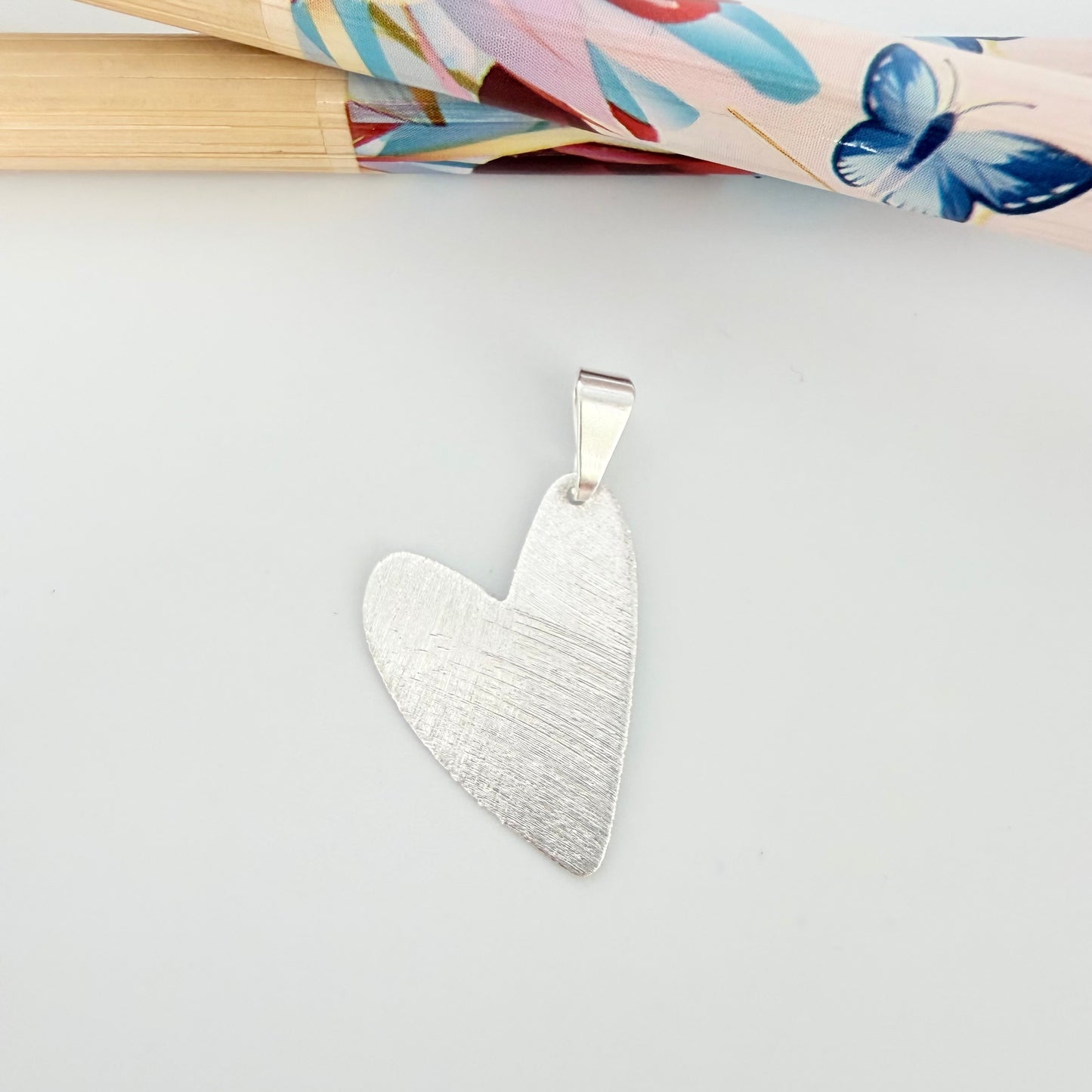 FP1263 Colgante Corazón Lijado 22 x 15 mm más valier Espesor 0.8 mm Figura Baño Plata