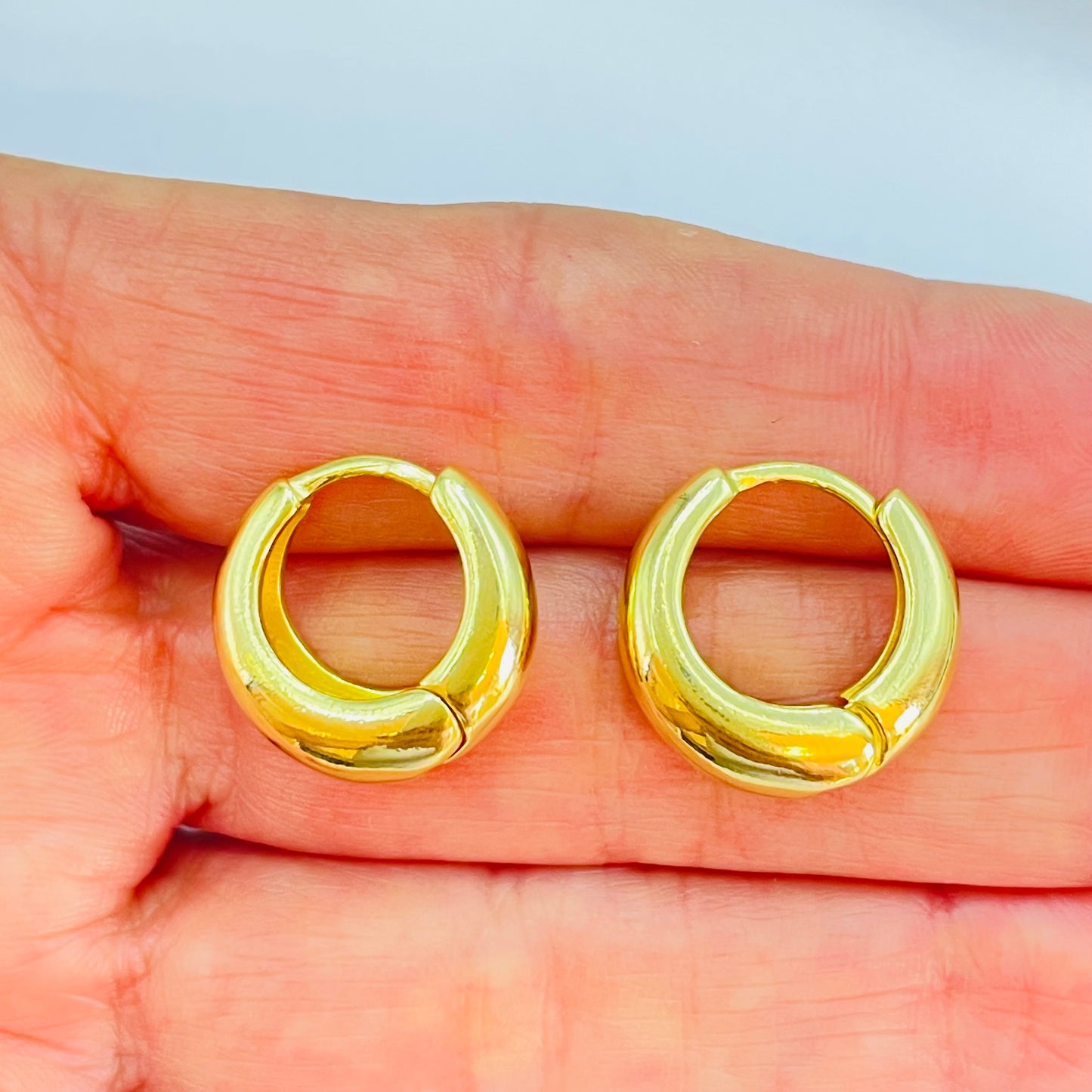 XO491 Aro Argolla Tipo Gota Presión Ancho de 2.5 a 5 mm Espesor 1 mm Aro Baño Oro