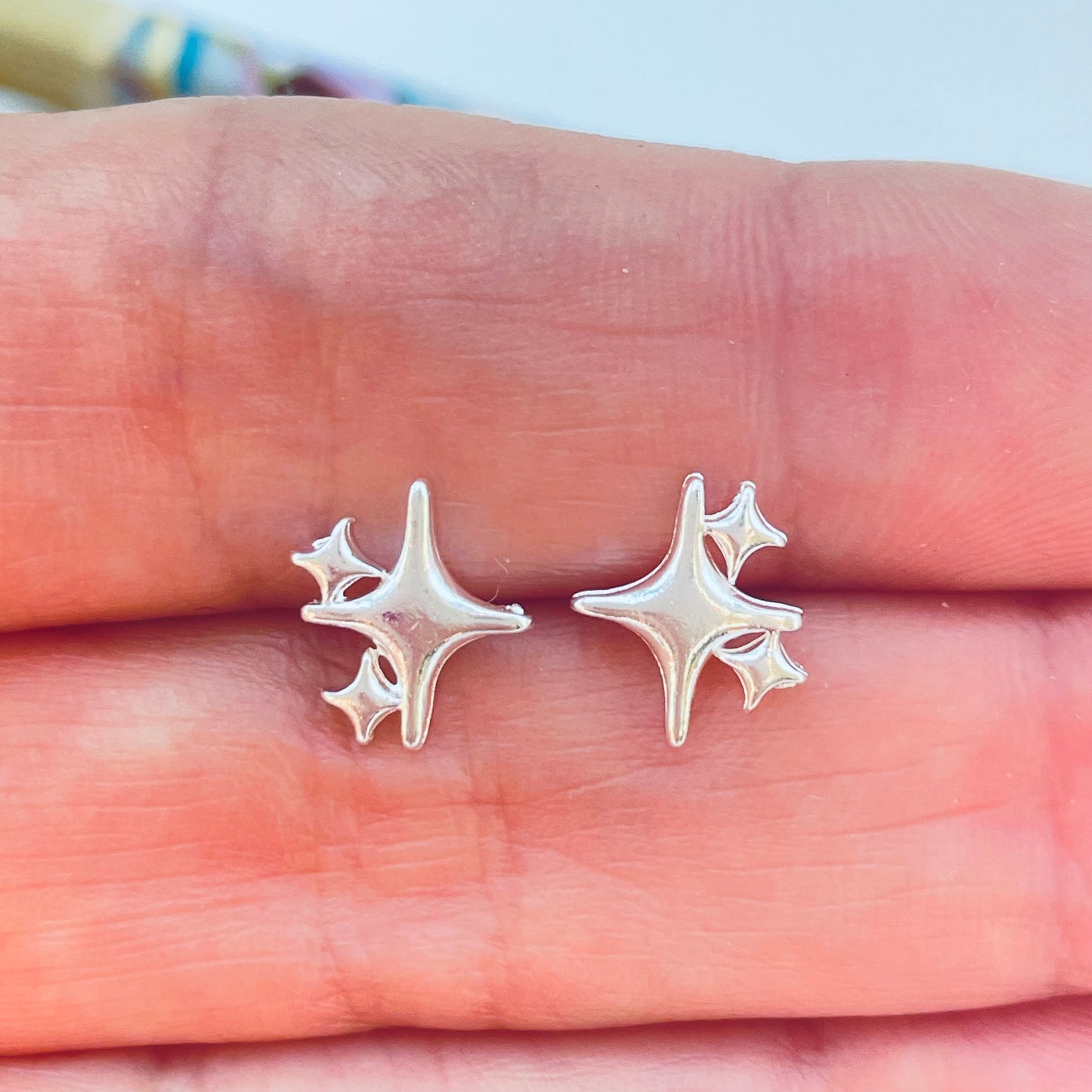 XP554 Aro Trio Estrellas 4 Puntas Liso 11 x 9 mm Espesor 1.5 mm Aro Baño Plata