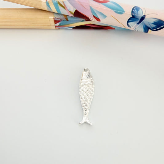 FP1261 Colgante Pez Koi Abombado 20 x 5.5 mm Espesor 1 mm Figura Baño Plata